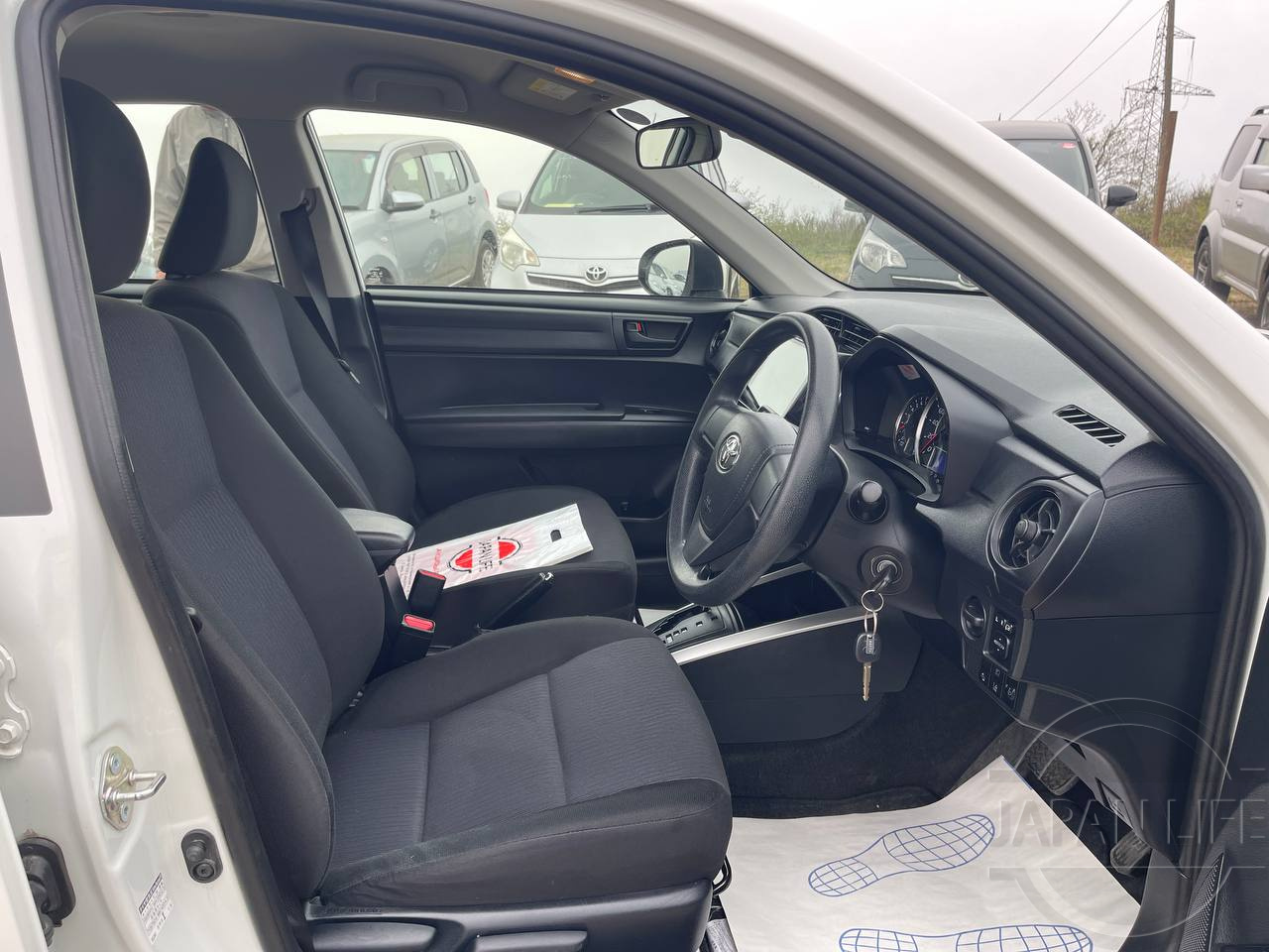 Фото Toyota Corolla Fielder - Japan Life 