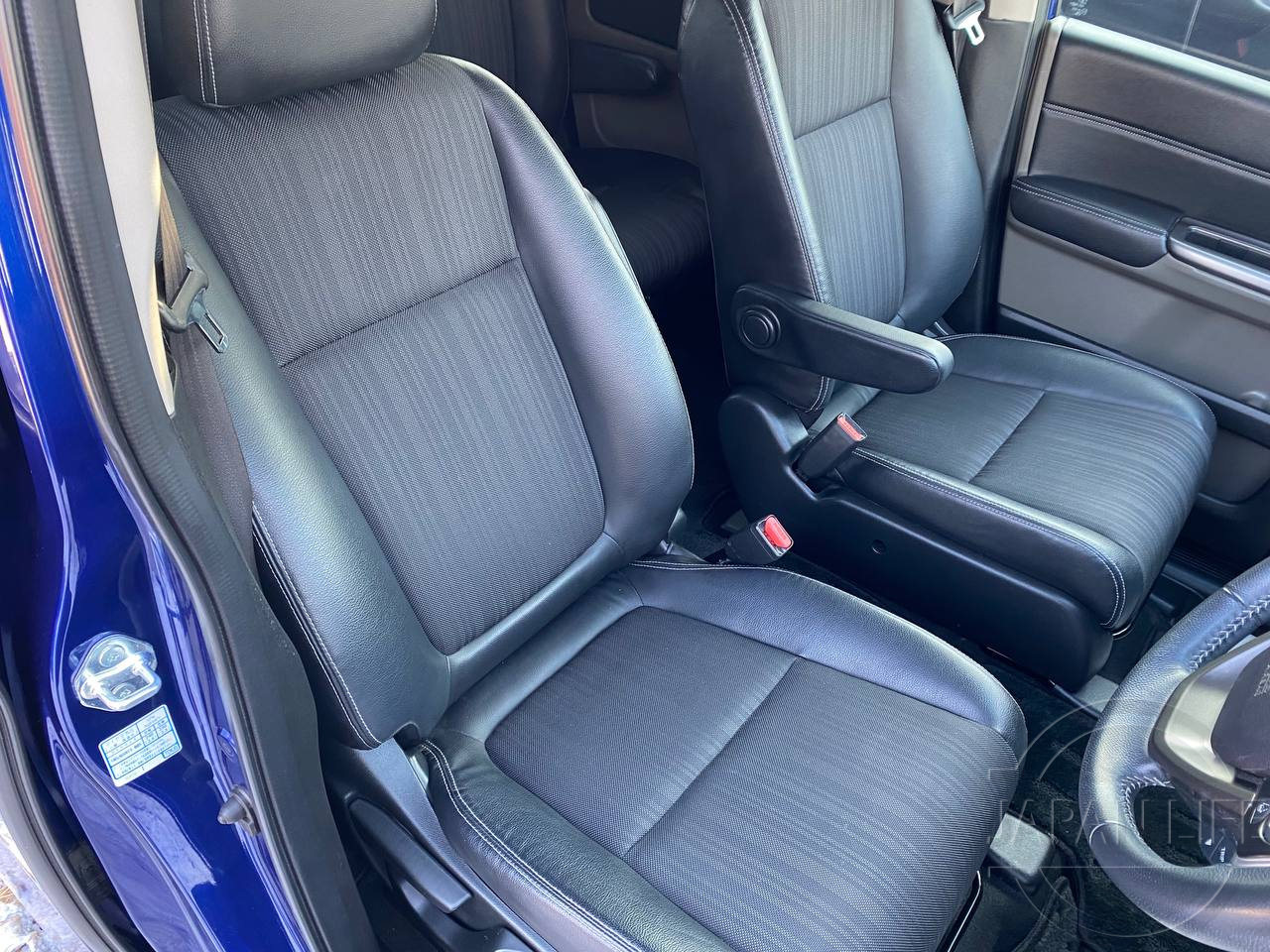 Фото Honda Freed - Japan Life 