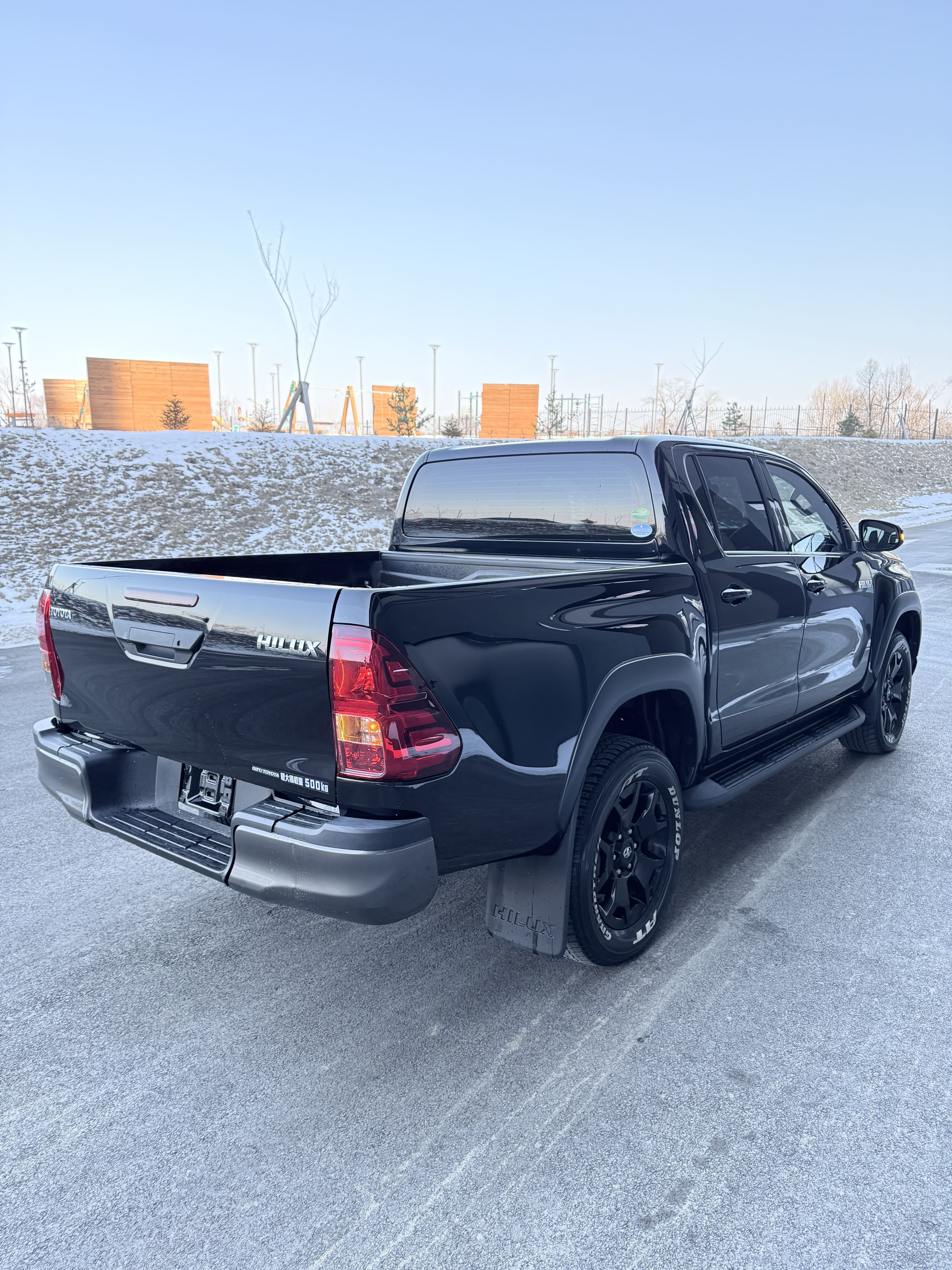 Фото Toyota Hilux - Japan Life 