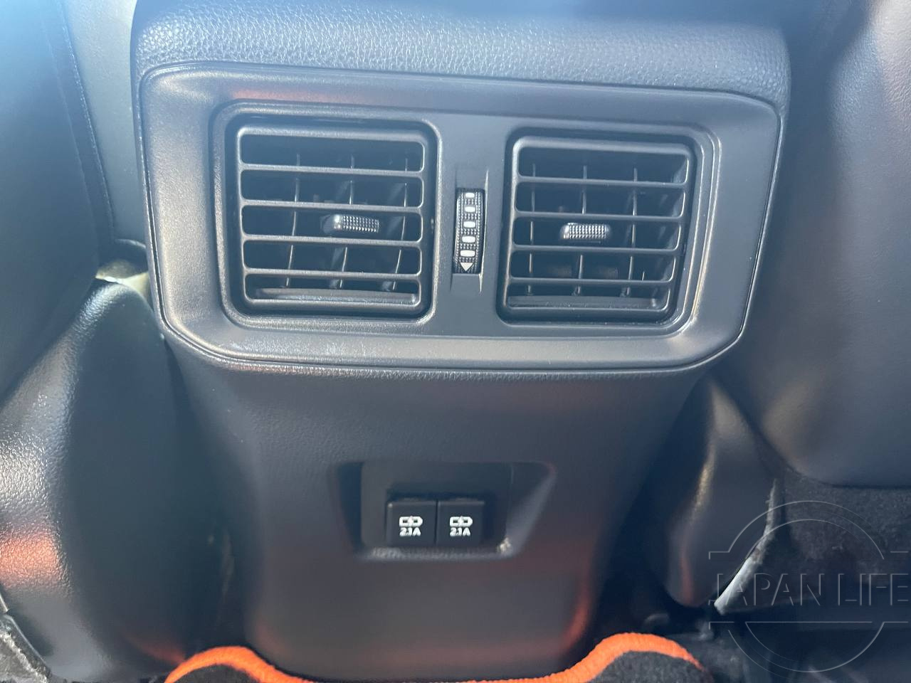 Фото Toyota RAV4 - Japan Life 