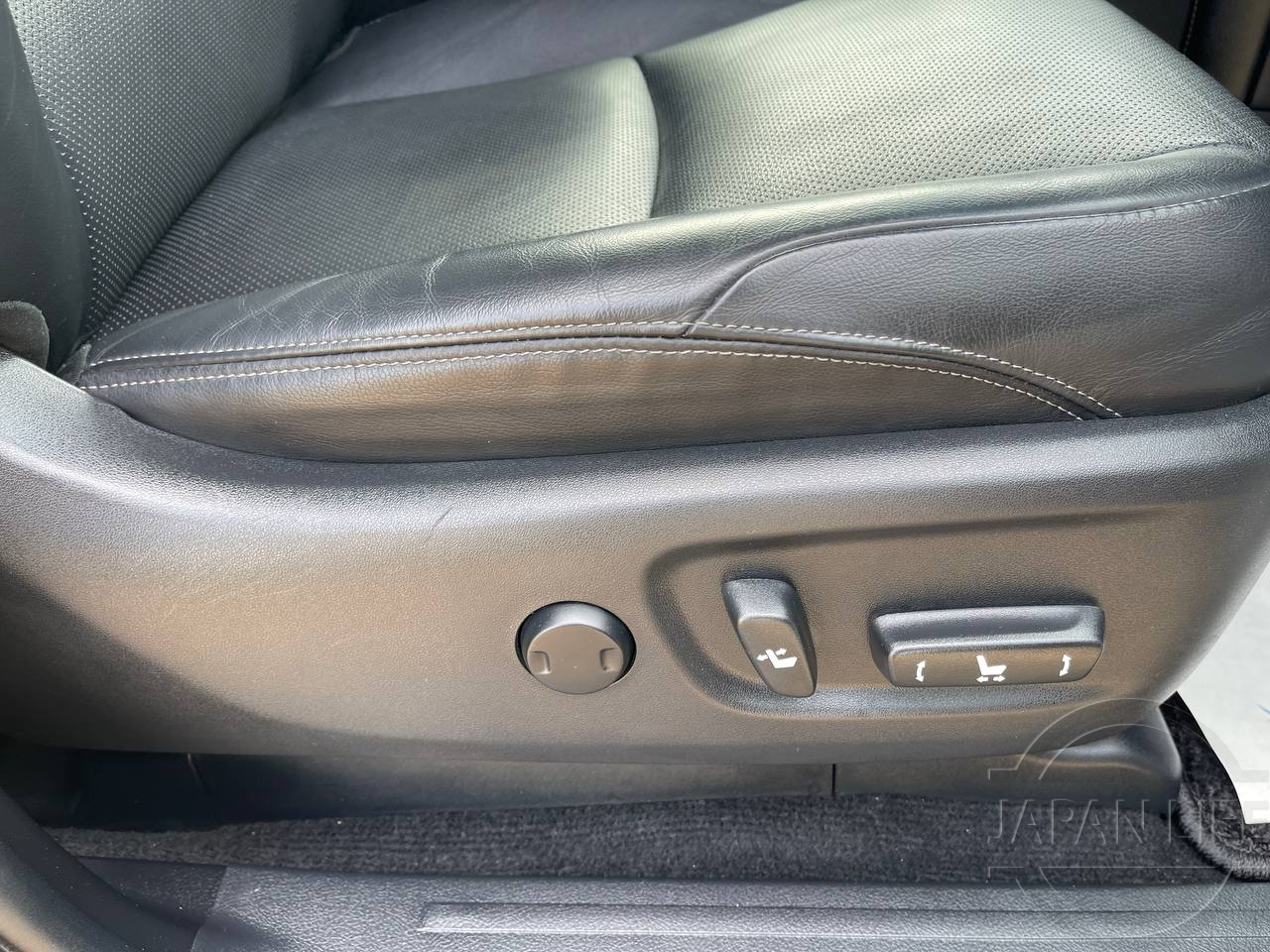 Фото Toyota Land Cruiser Prado - Japan Life 