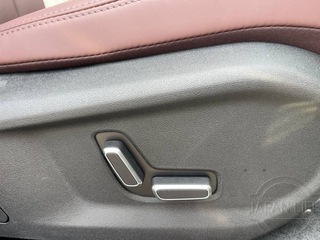 Фото Geely Monjaro - Japan Life 