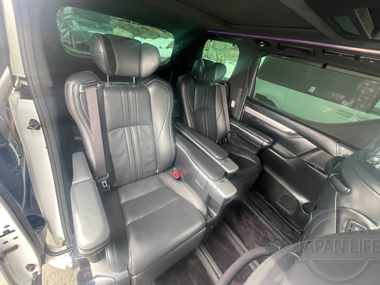 Фото Toyota Alphard - Japan Life 