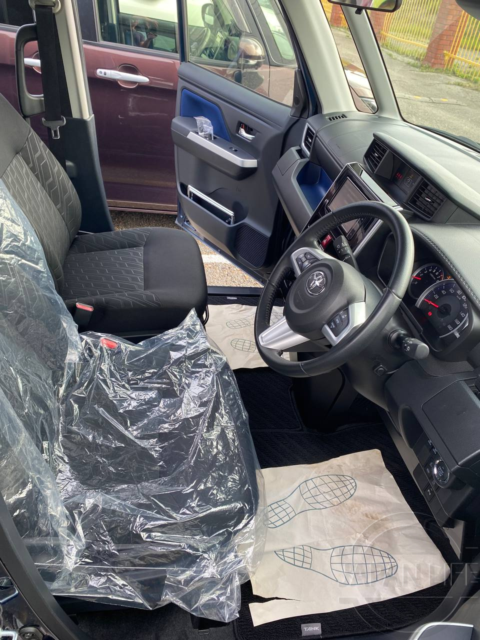 Фото Toyota Tank - Japan Life 