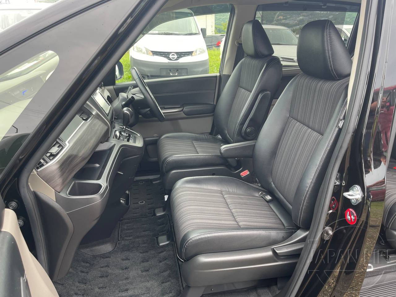 Фото Honda Freed - Japan Life 