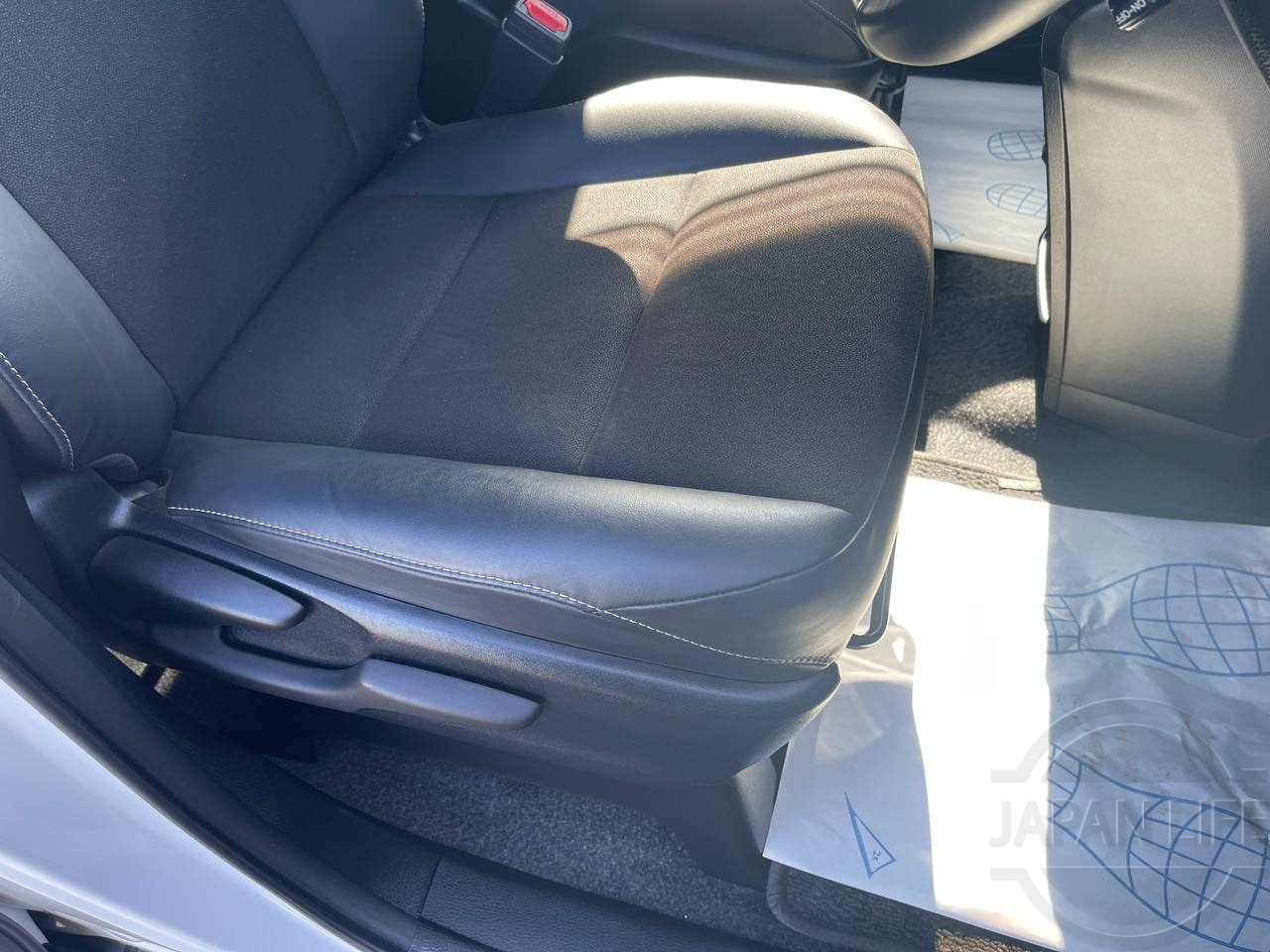 Фото Toyota Noah - Japan Life 