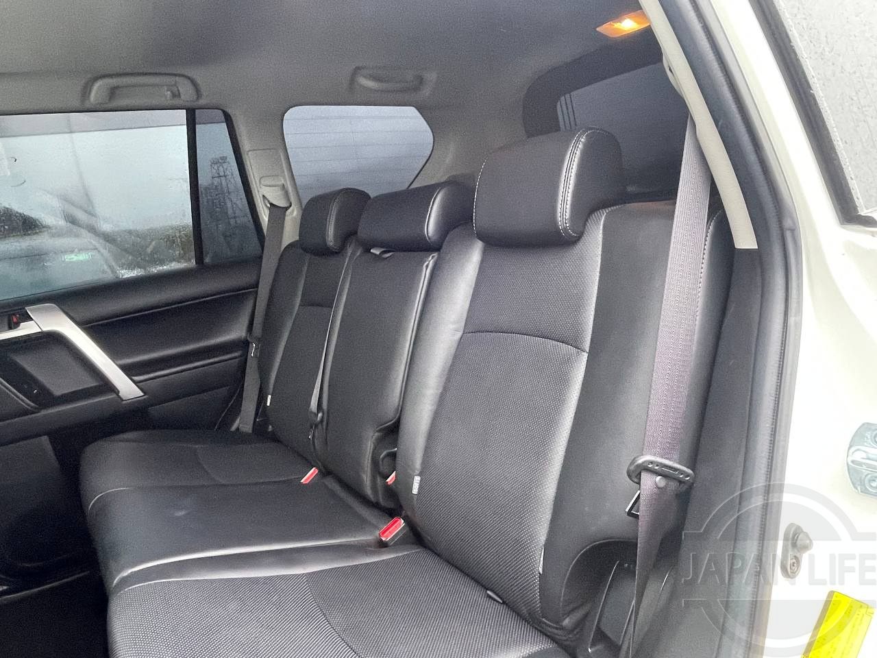 Фото Toyota Land Cruiser Prado - Japan Life 