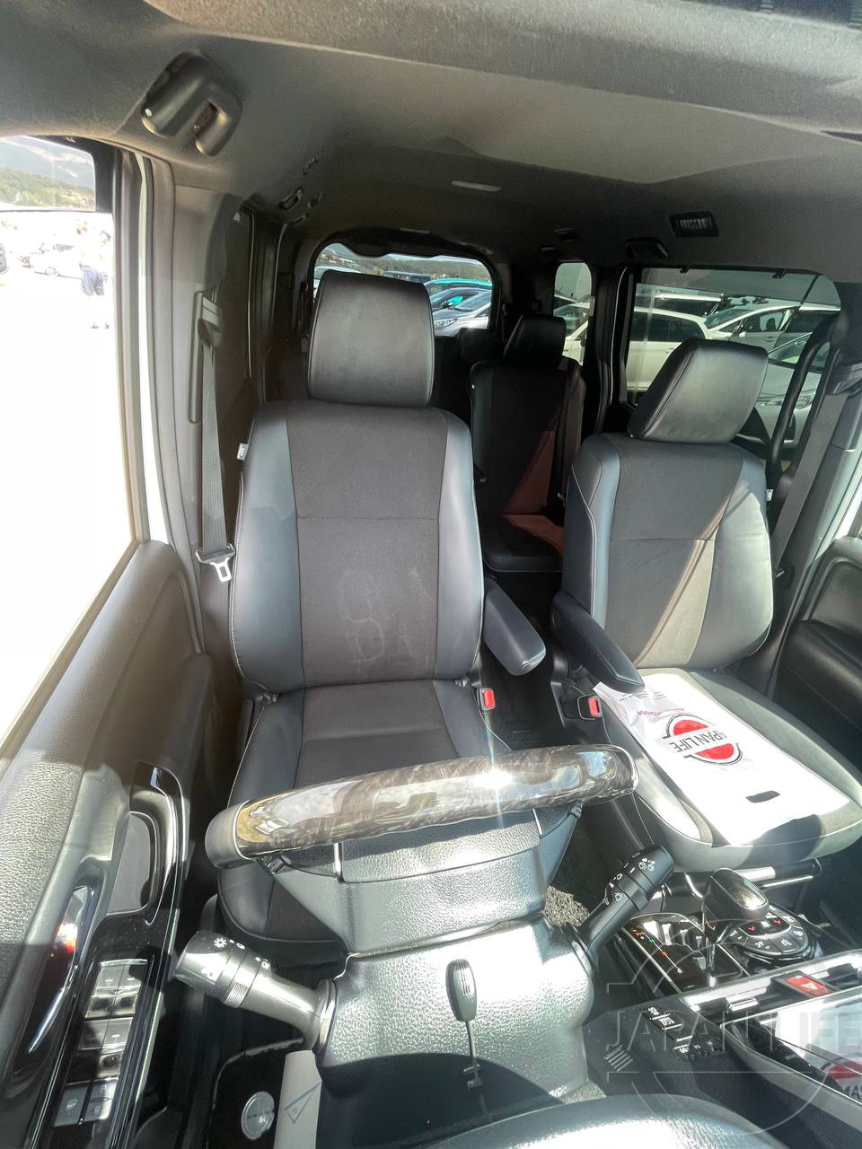 Фото Toyota Noah - Japan Life 