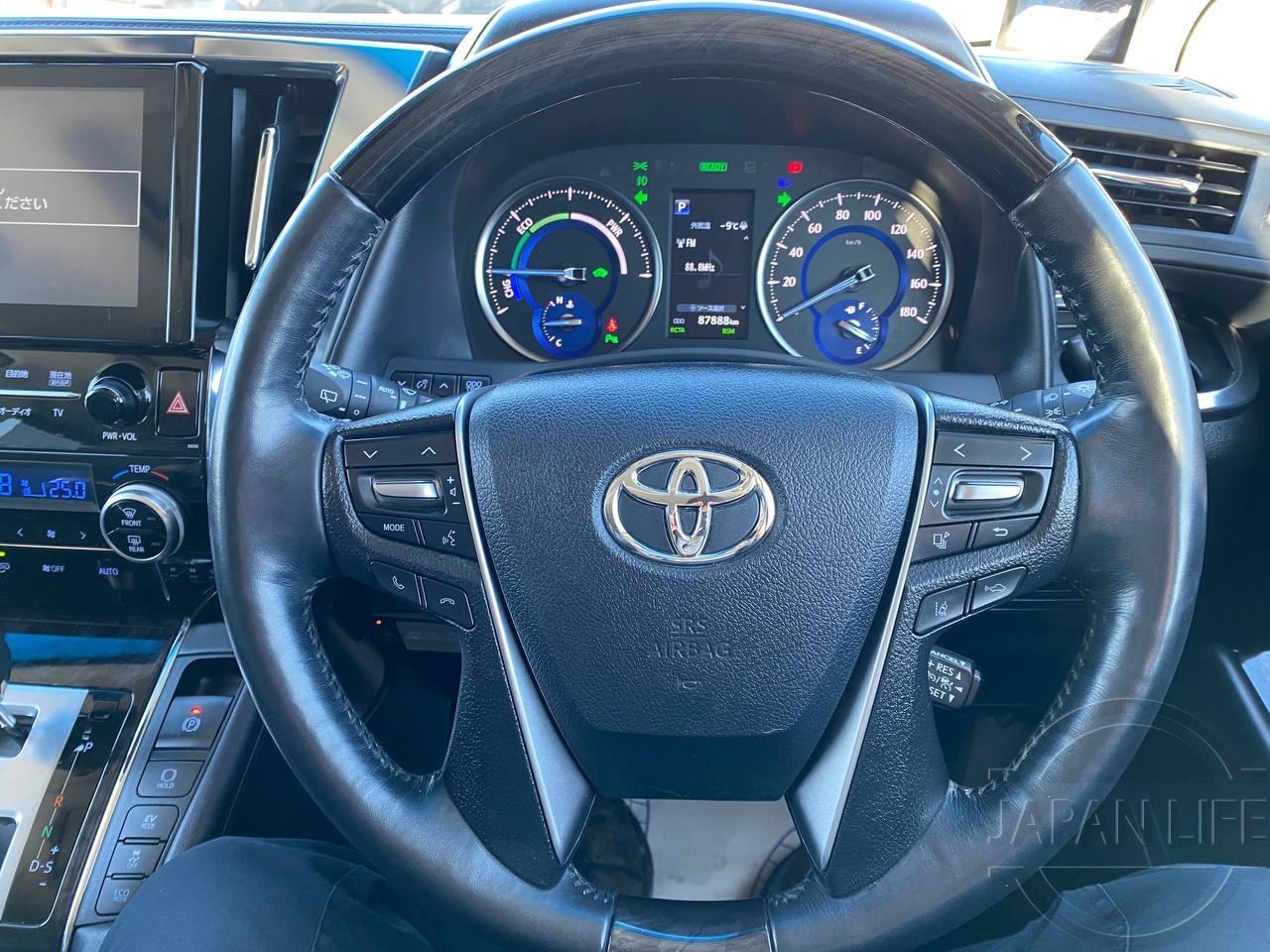 Фото Toyota Alphard - Japan Life 