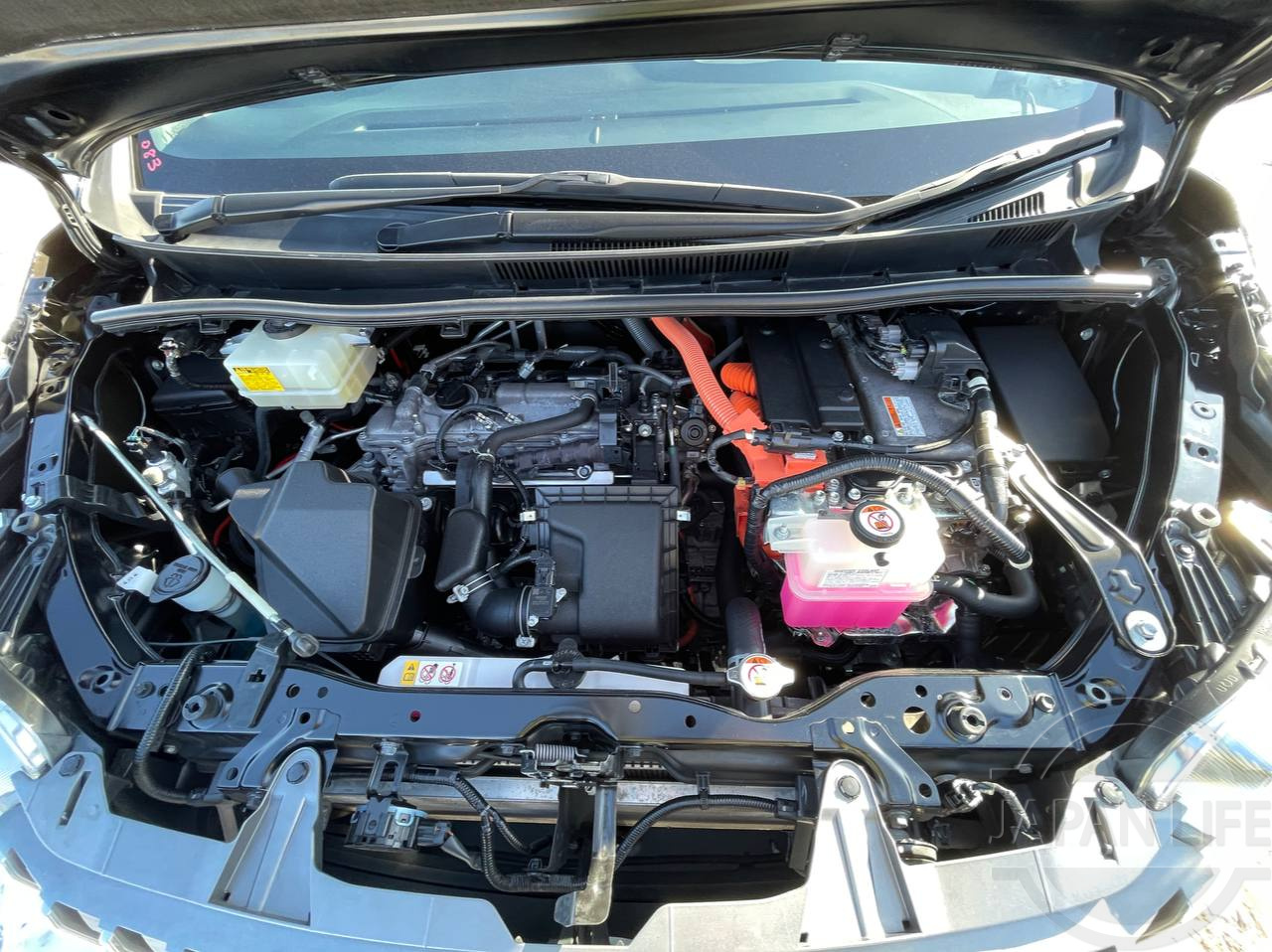 Фото Toyota Esquire - Japan Life 