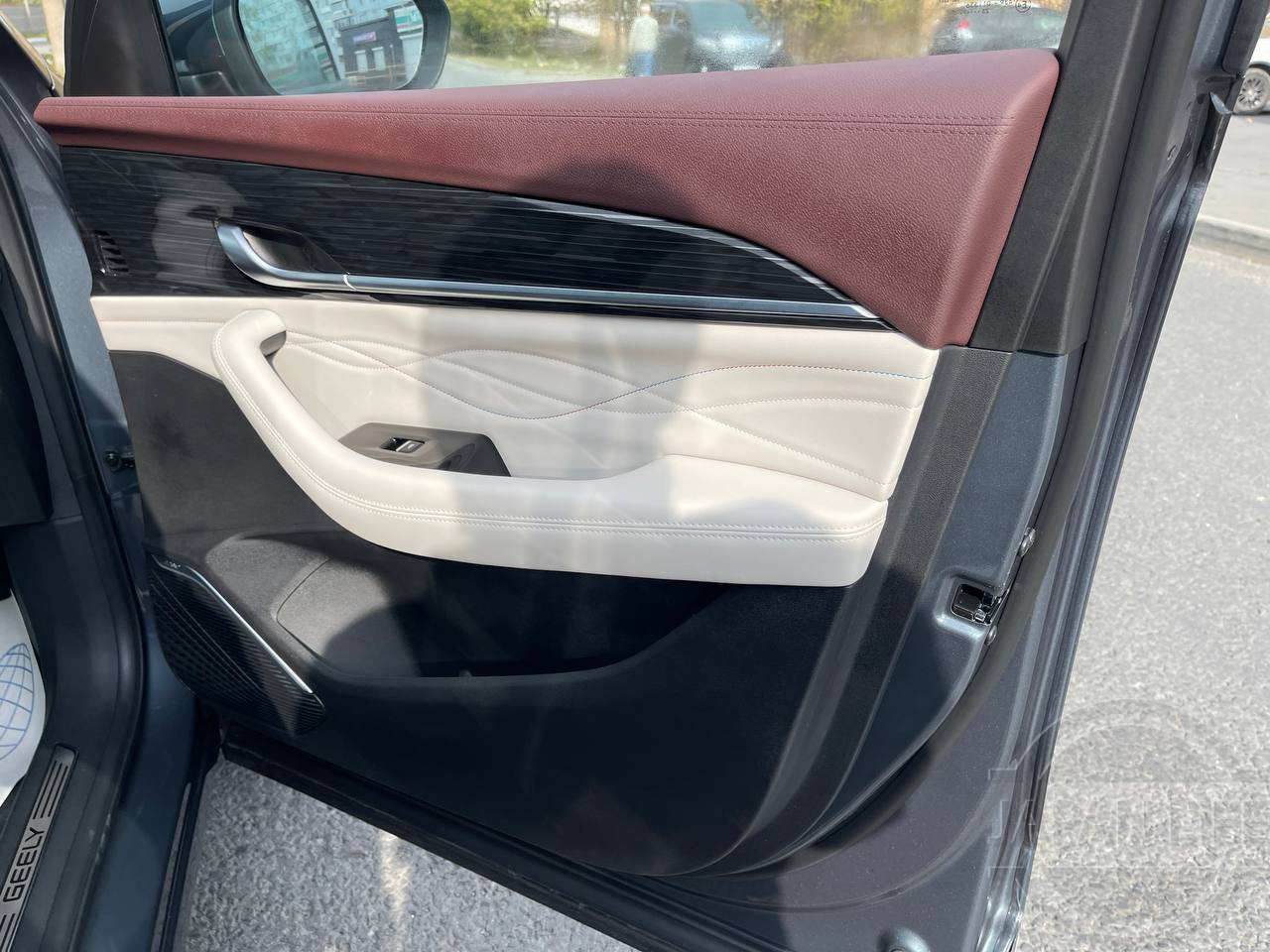 Фото Geely Monjaro - Japan Life 