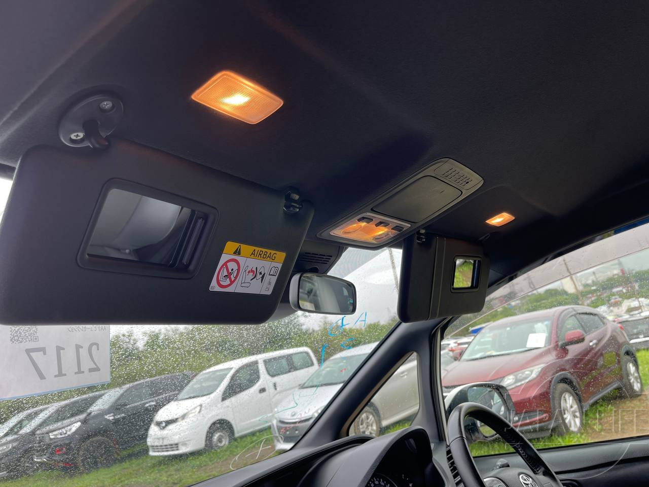 Фото Toyota Noah - Japan Life 