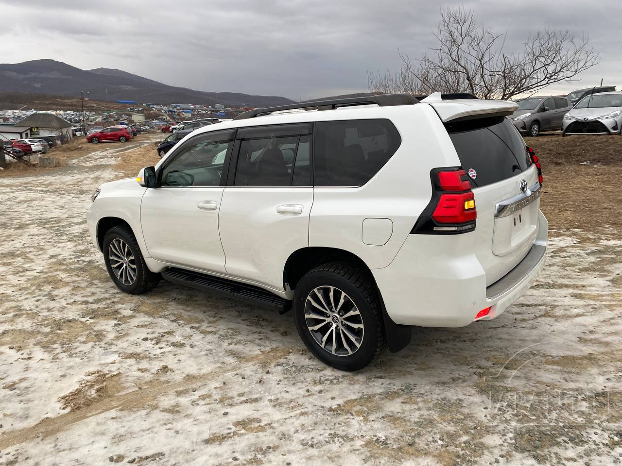 Фото Toyota Land Cruiser Prado - Japan Life 