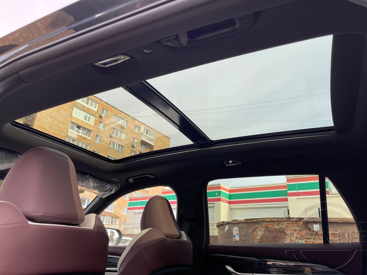 Фото Geely Monjaro - Japan Life 