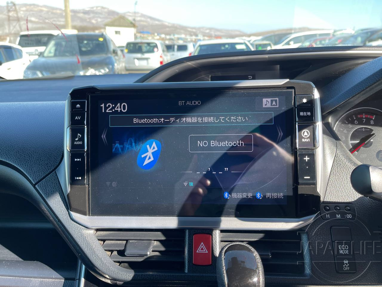 Фото Toyota Voxy - Japan Life 