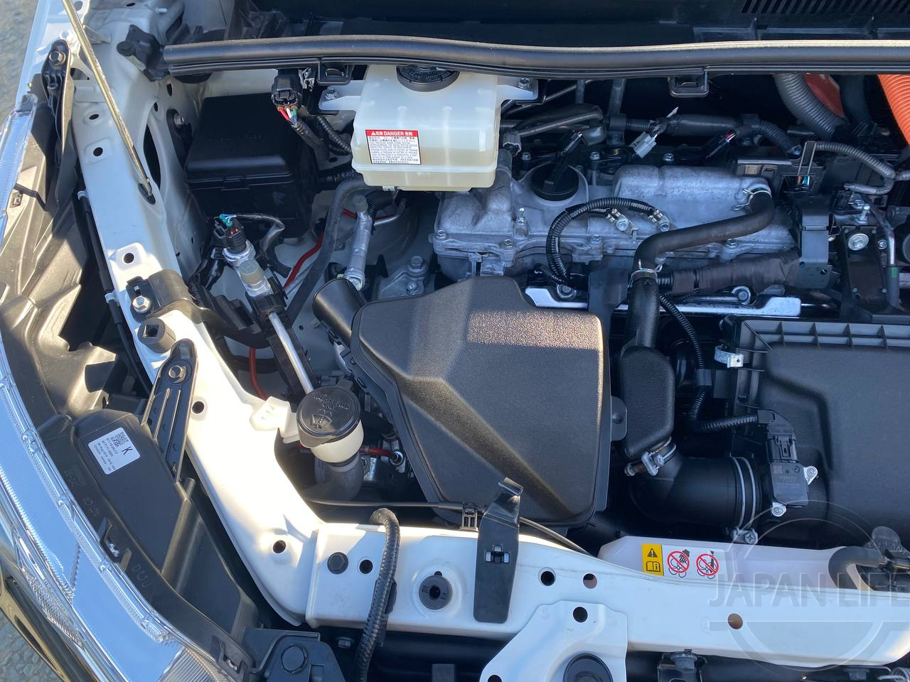 Фото Toyota Voxy - Japan Life 