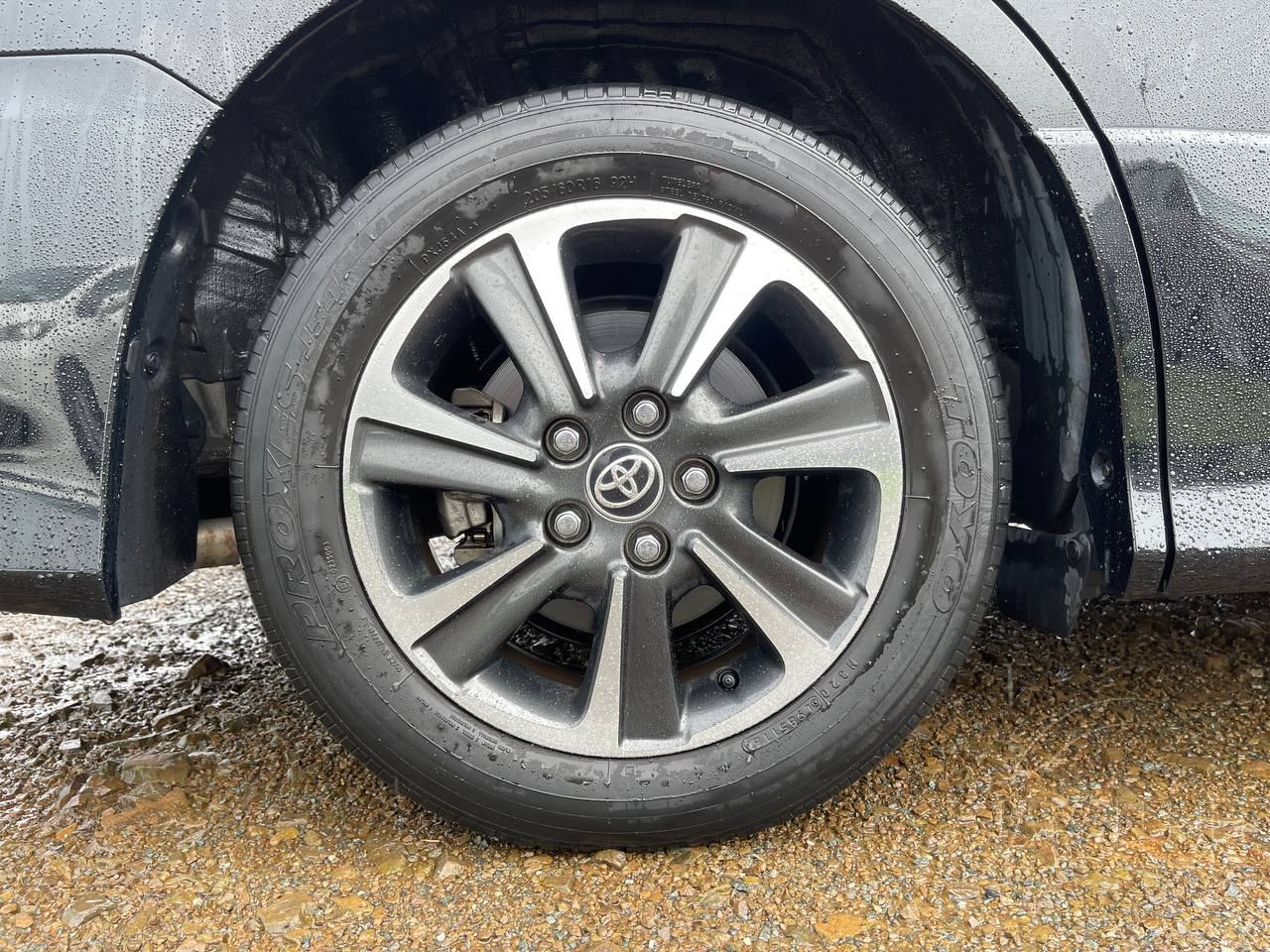 Фото Toyota Noah - Japan Life 