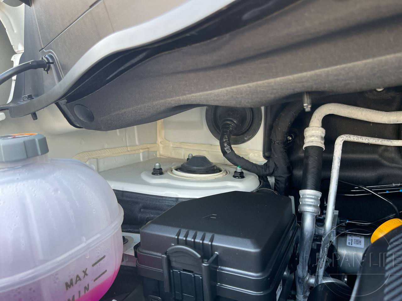 Фото Hyundai Staria - Japan Life 