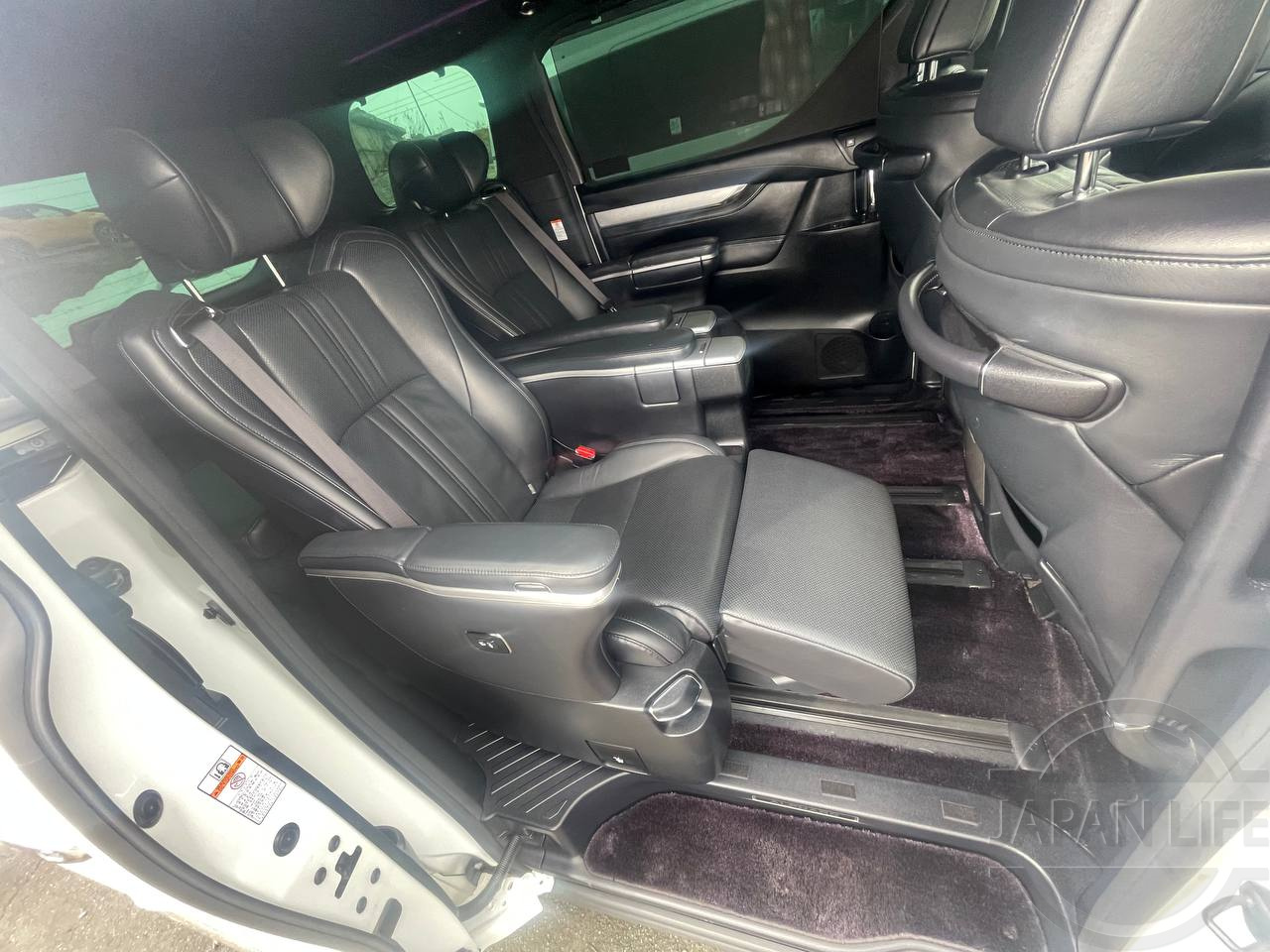 Фото Toyota Alphard - Japan Life 