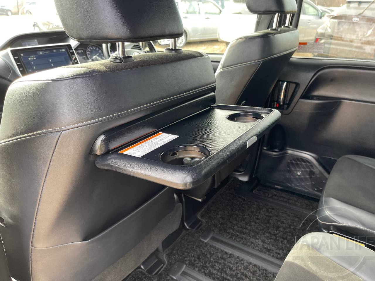 Фото Toyota Noah - Japan Life 