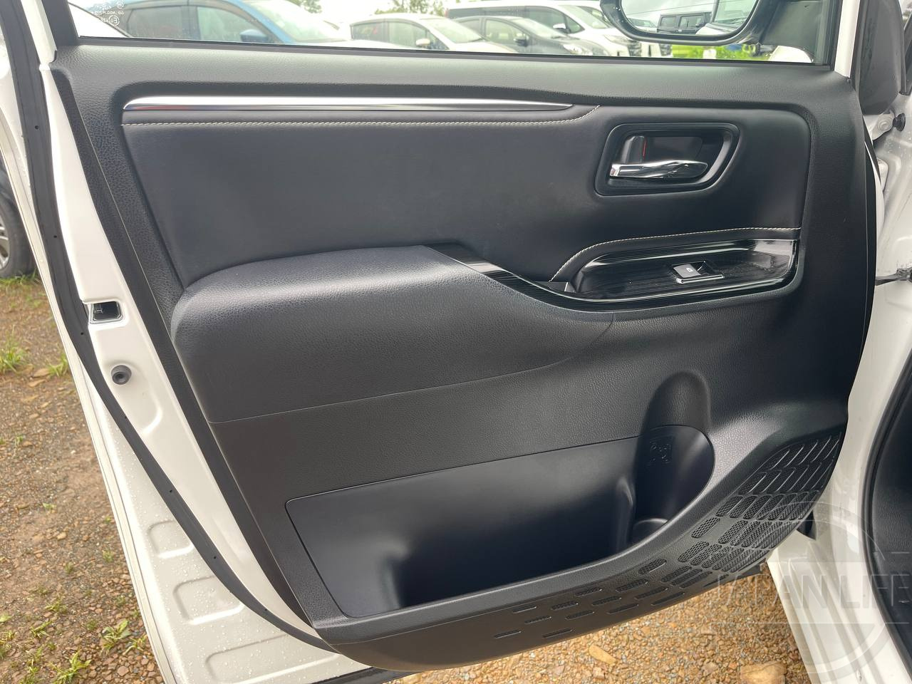 Фото Toyota Esquire - Japan Life 