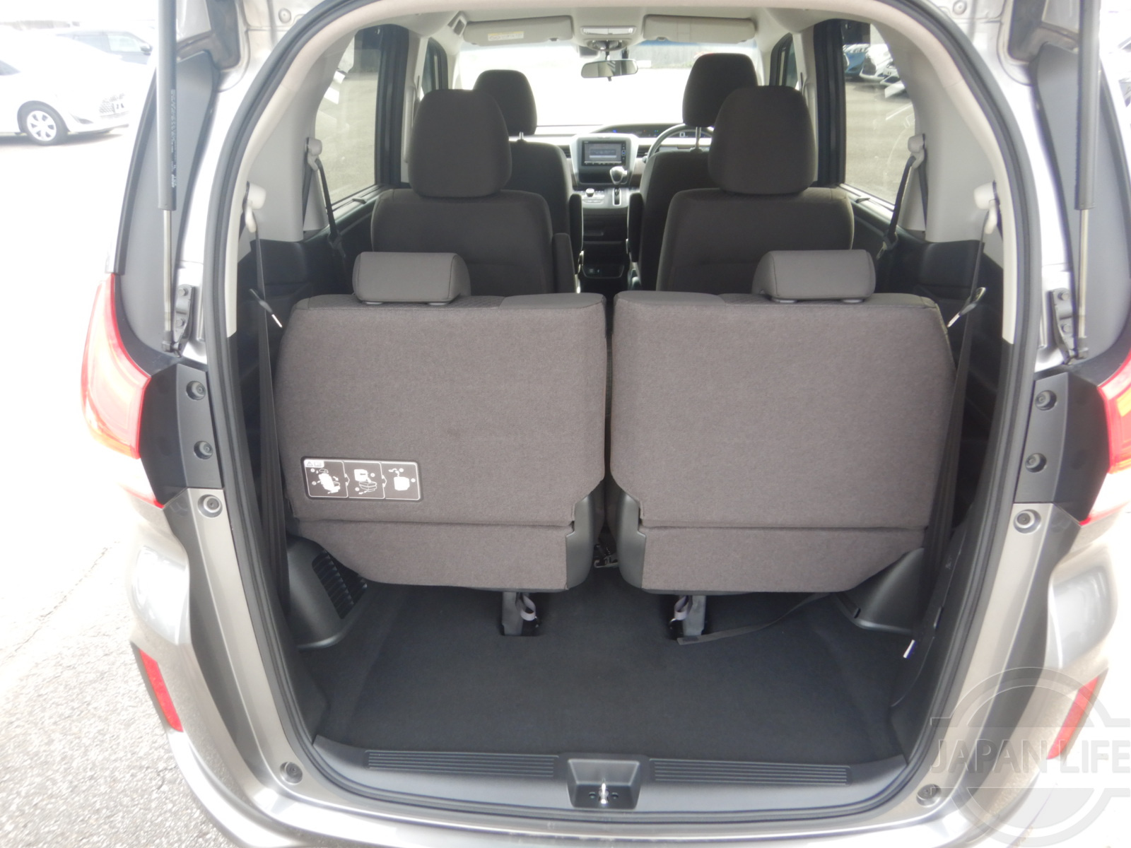 Фото Honda Freed - Japan Life 