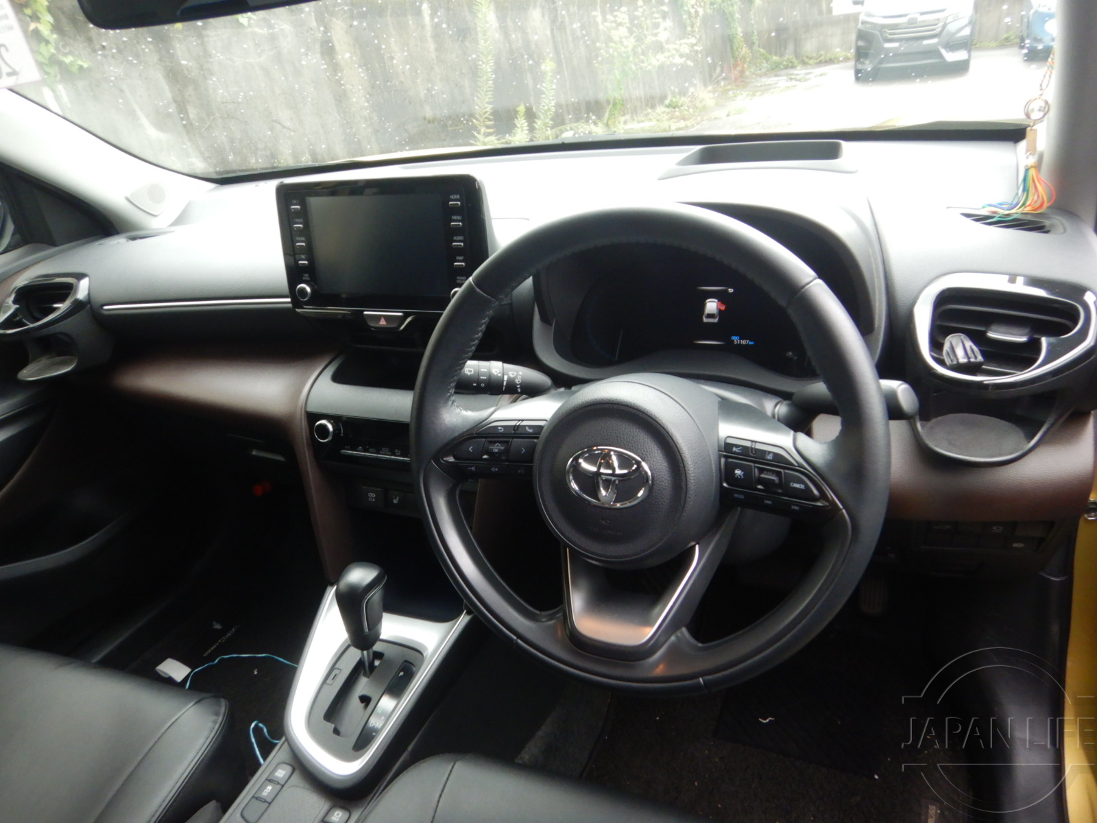 Фото Toyota Yaris Cross - Japan Life 