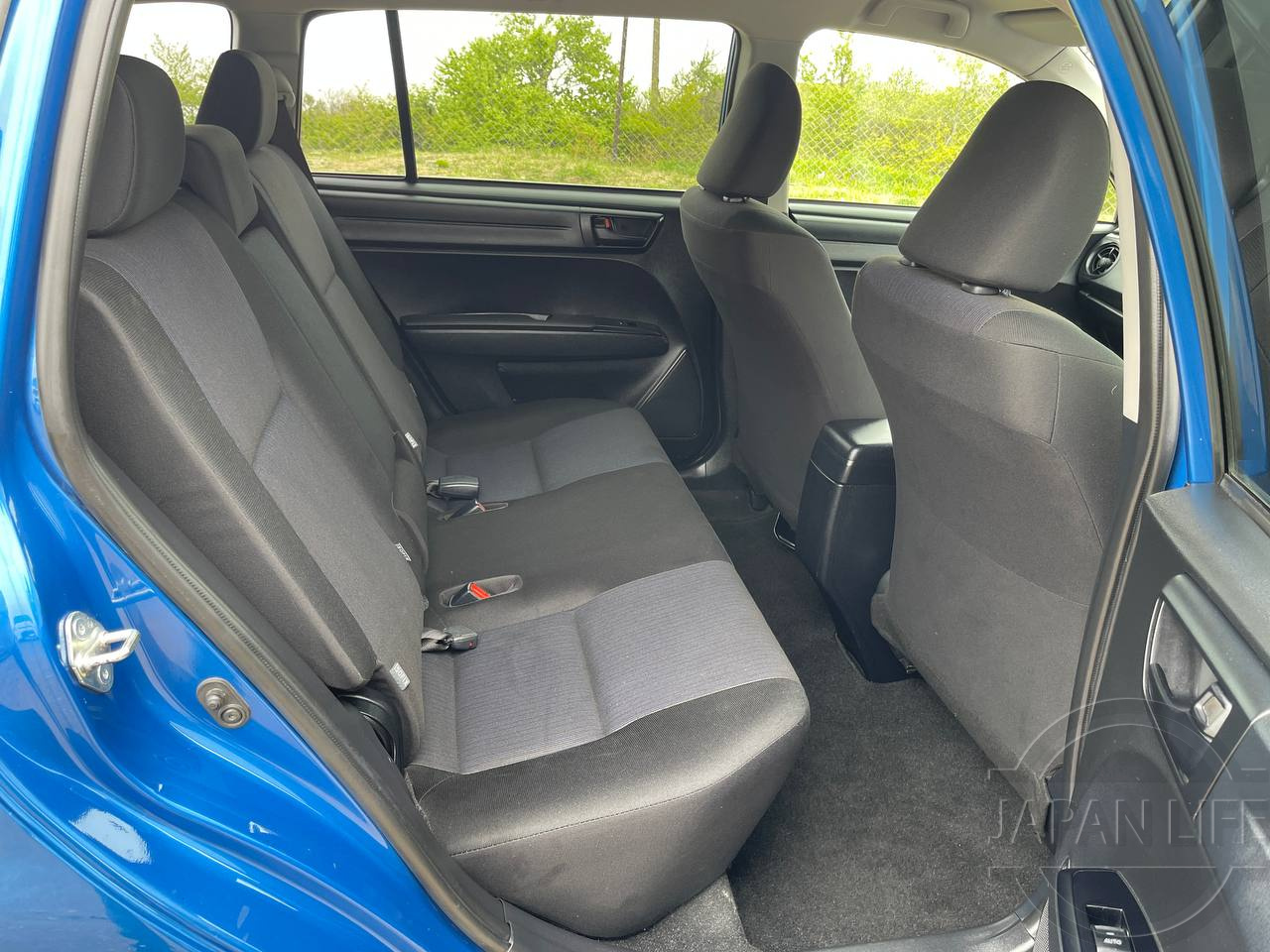 Фото Toyota Corolla Fielder - Japan Life 