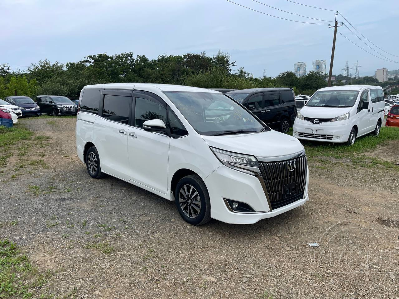 Фото Toyota Esquire - Japan Life 