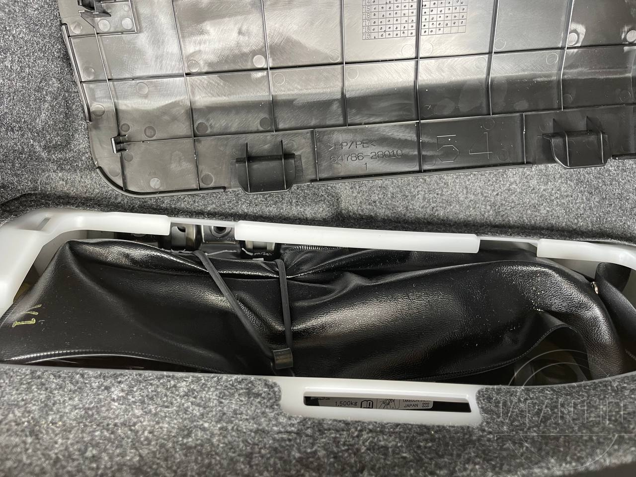 Фото Toyota Esquire - Japan Life 