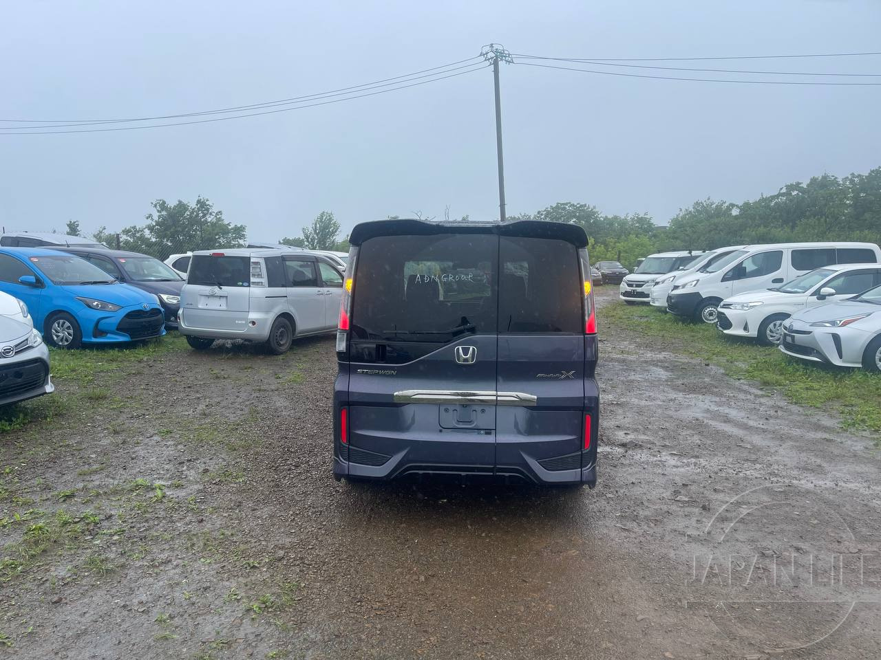 Фото Honda Stepwgn - Japan Life 