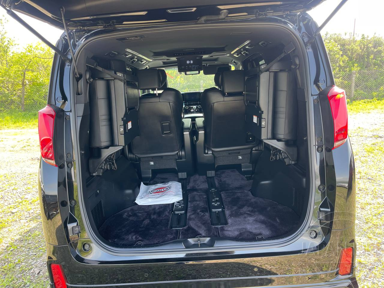 Фото Toyota Alphard - Japan Life 