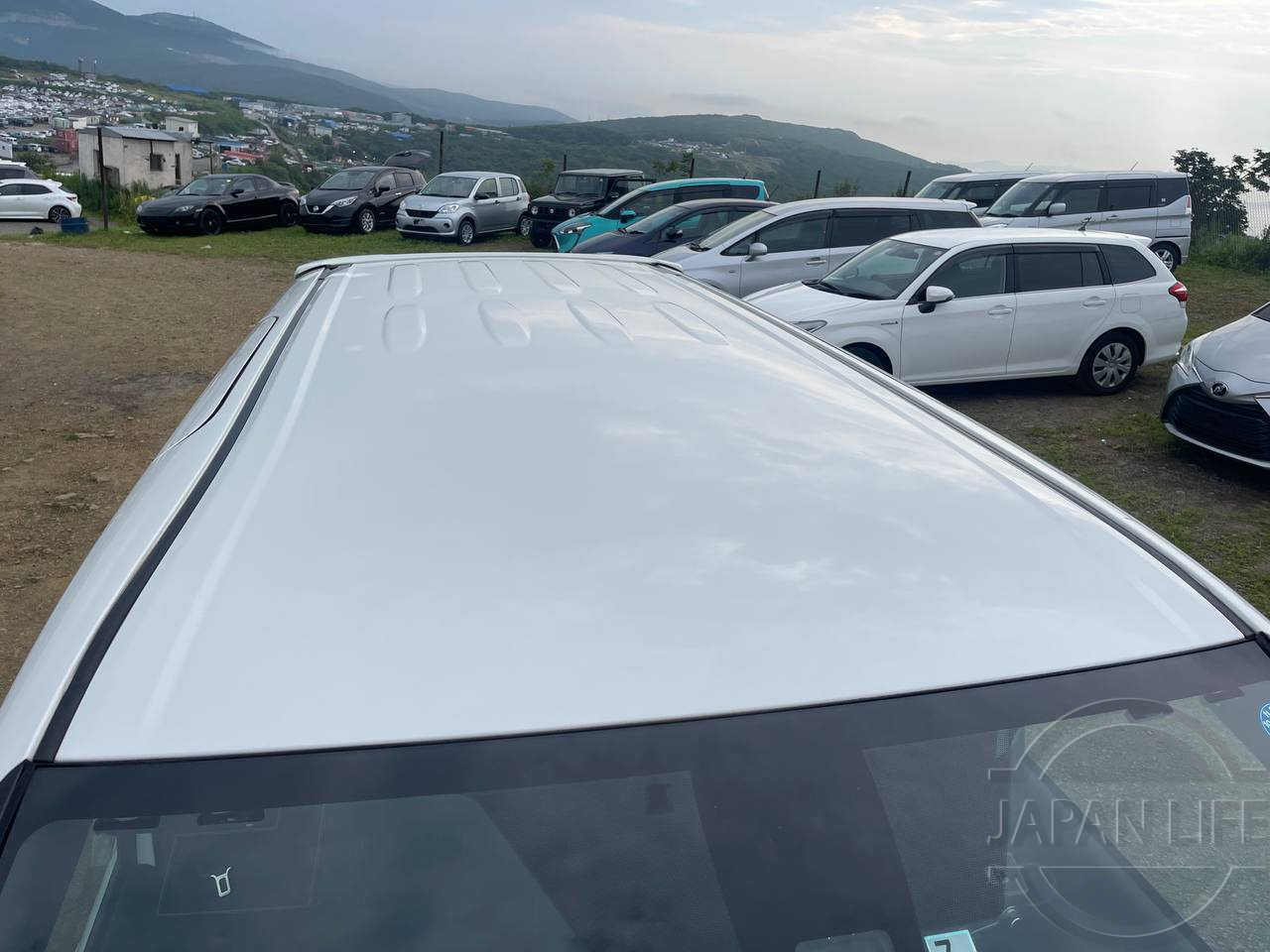 Фото Toyota Voxy - Japan Life 