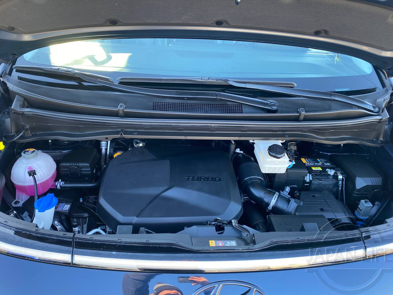 Фото Hyundai Staria - Japan Life 