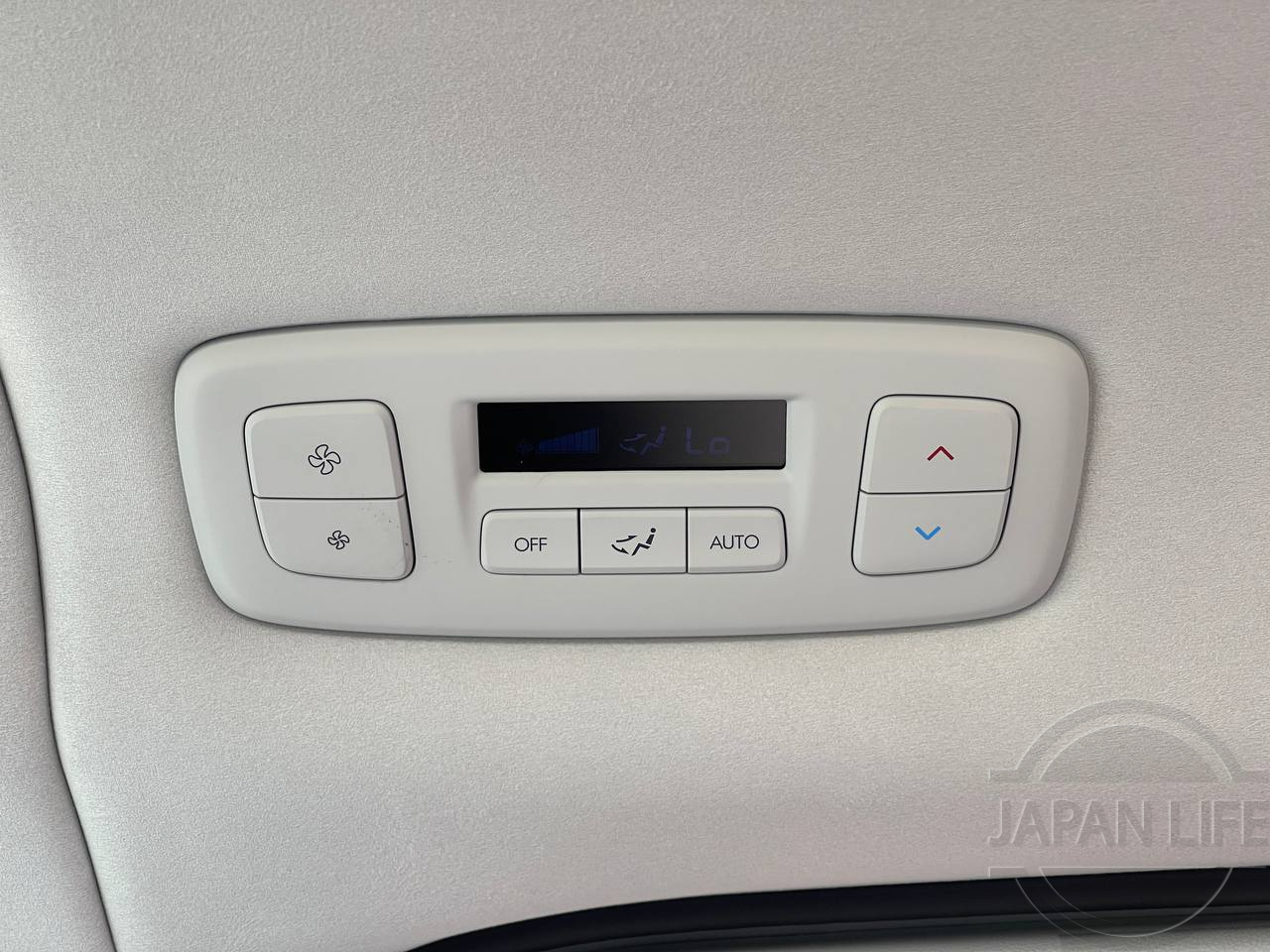 Фото Hyundai Staria - Japan Life 