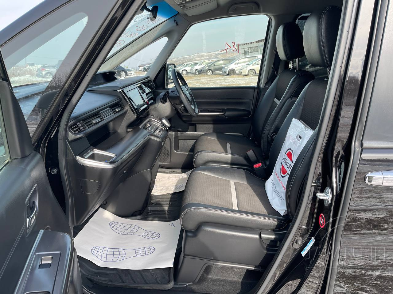 Фото Honda Stepwgn - Japan Life 