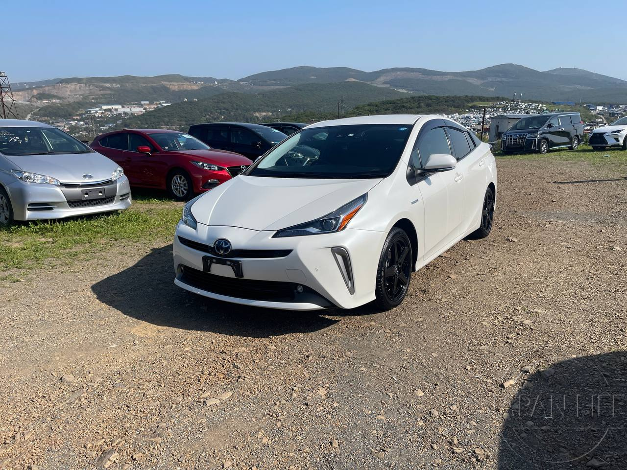 Фото Toyota Prius - Japan Life 