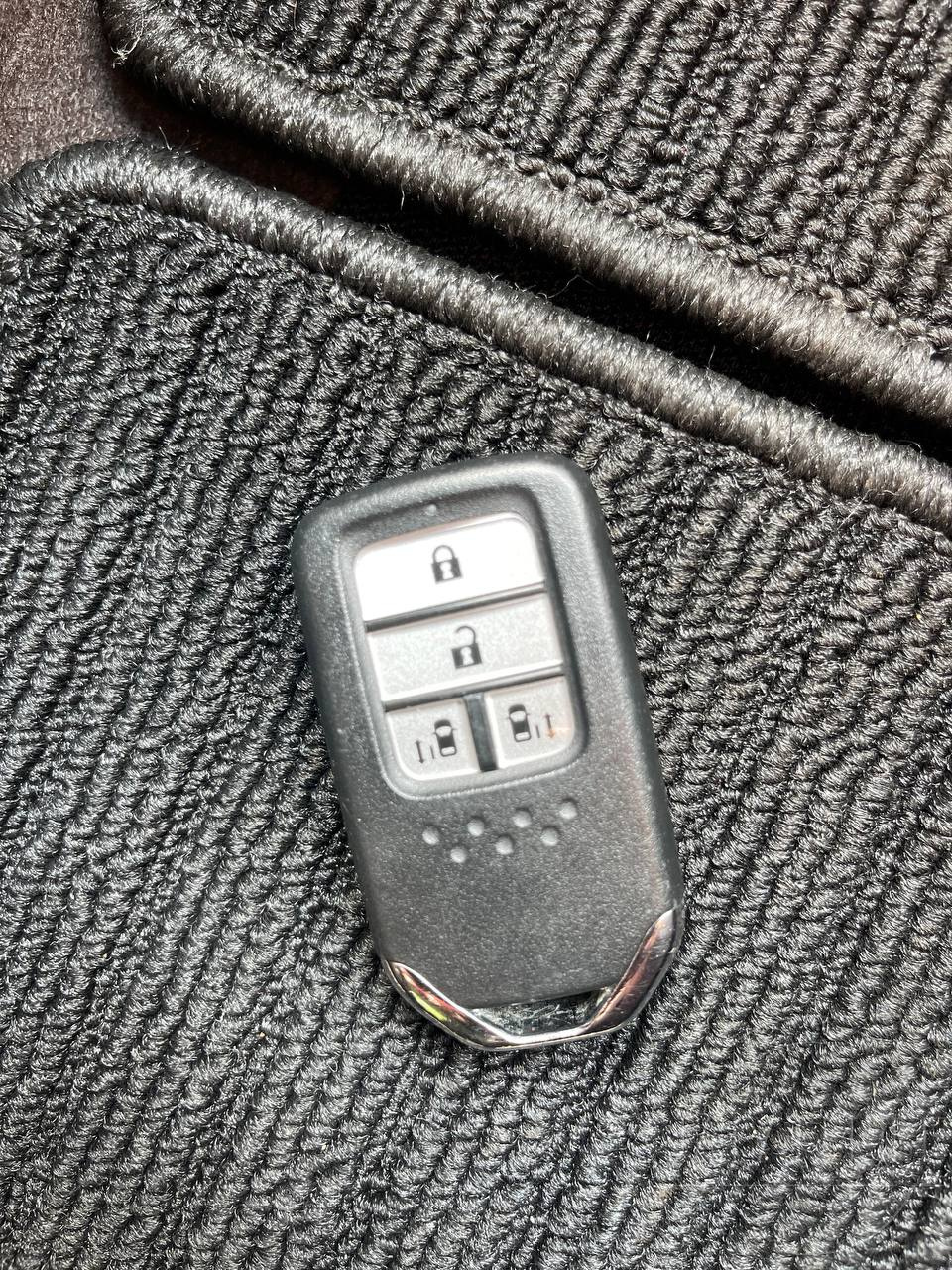 Фото Honda Freed - Japan Life 