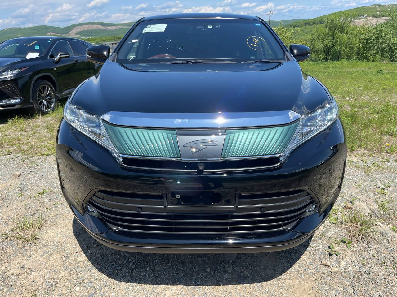 Фото Toyota Harrier - Japan Life 