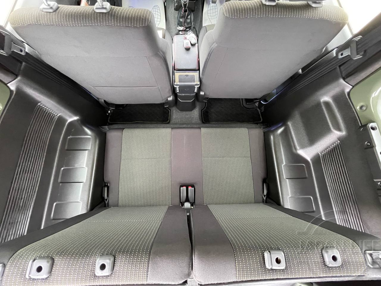 Фото Suzuki Jimny Sierra - Japan Life 