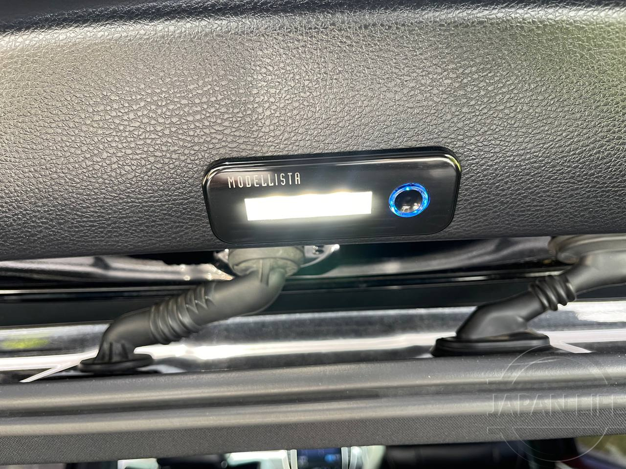 Фото Toyota Harrier - Japan Life 