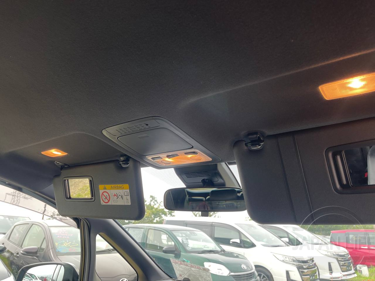 Фото Toyota Noah - Japan Life 