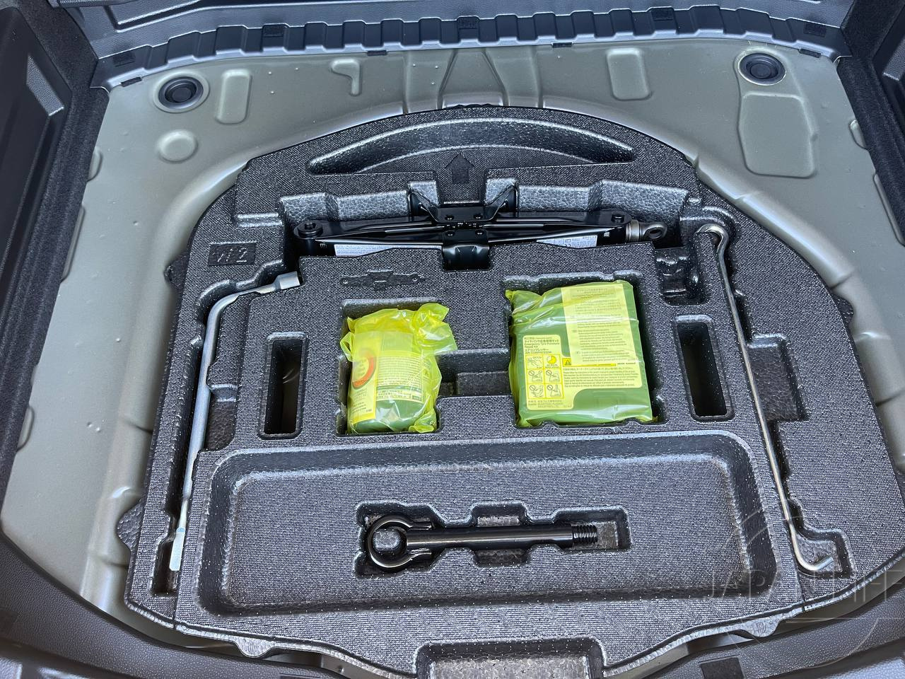 Фото Toyota Corolla - Japan Life 