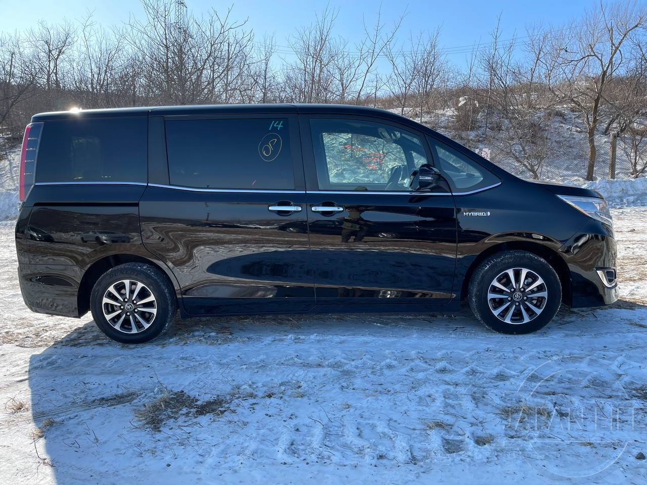 Фото Toyota Esquire - Japan Life 