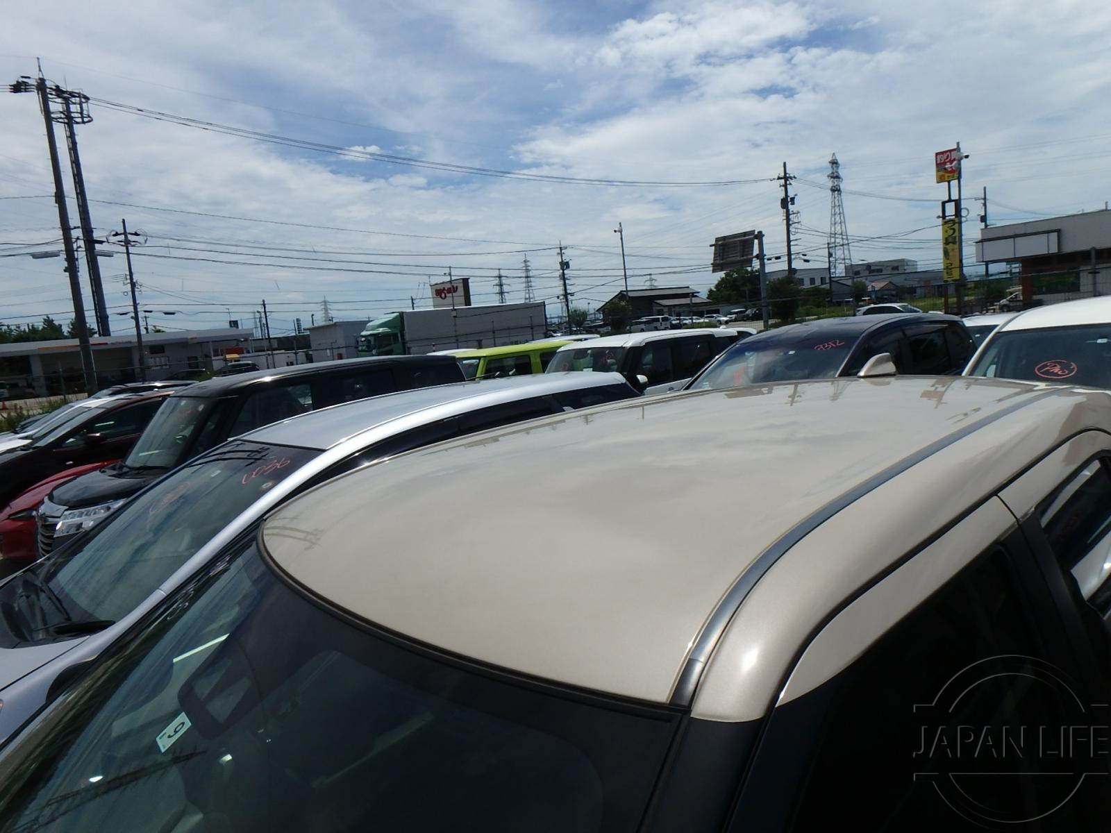 Фото Daihatsu Rocky - Japan Life 