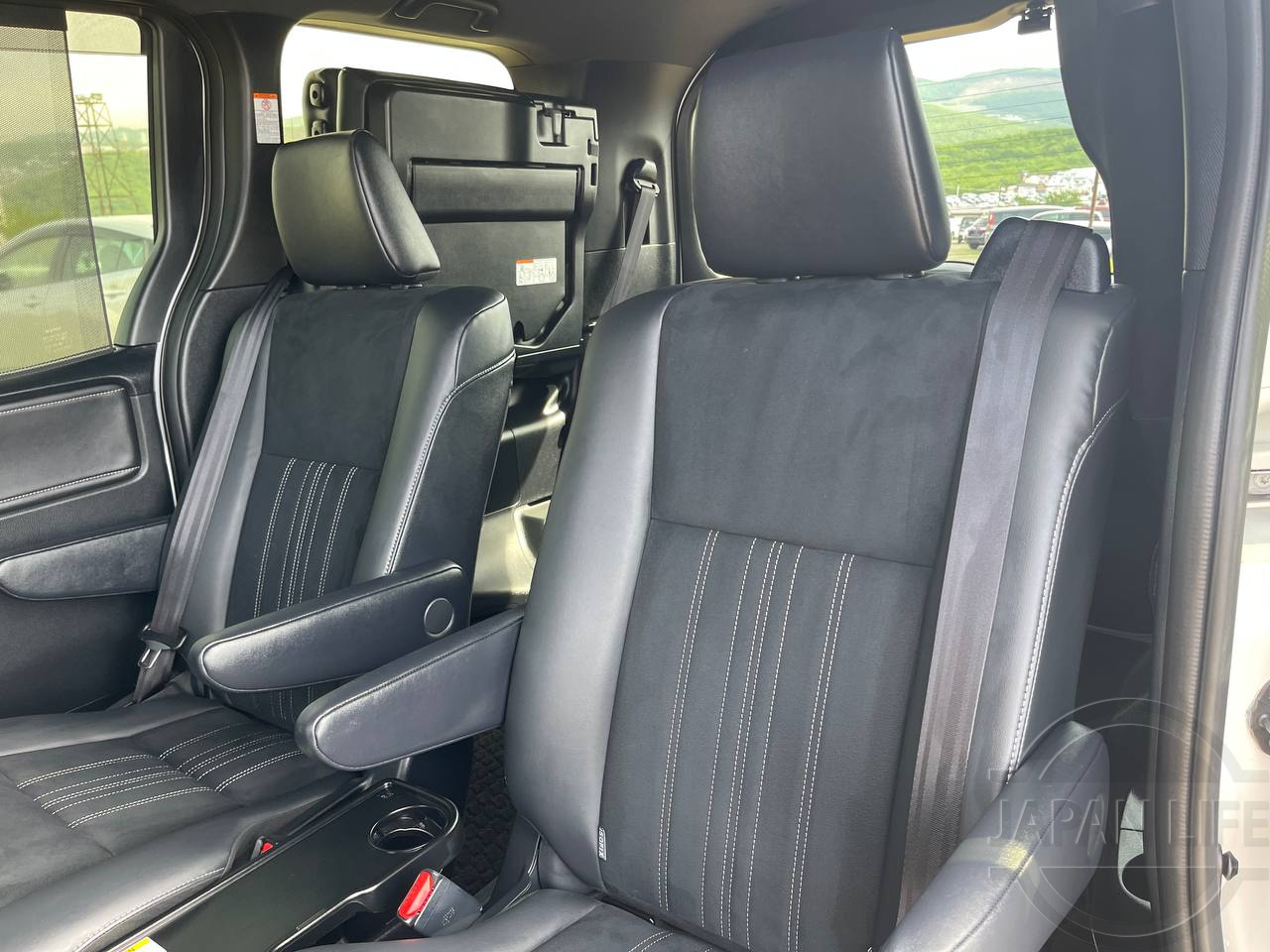 Фото Toyota Esquire - Japan Life 