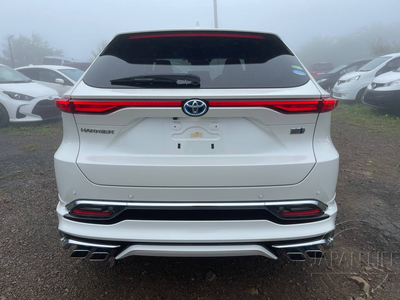 Фото Toyota Harrier - Japan Life 