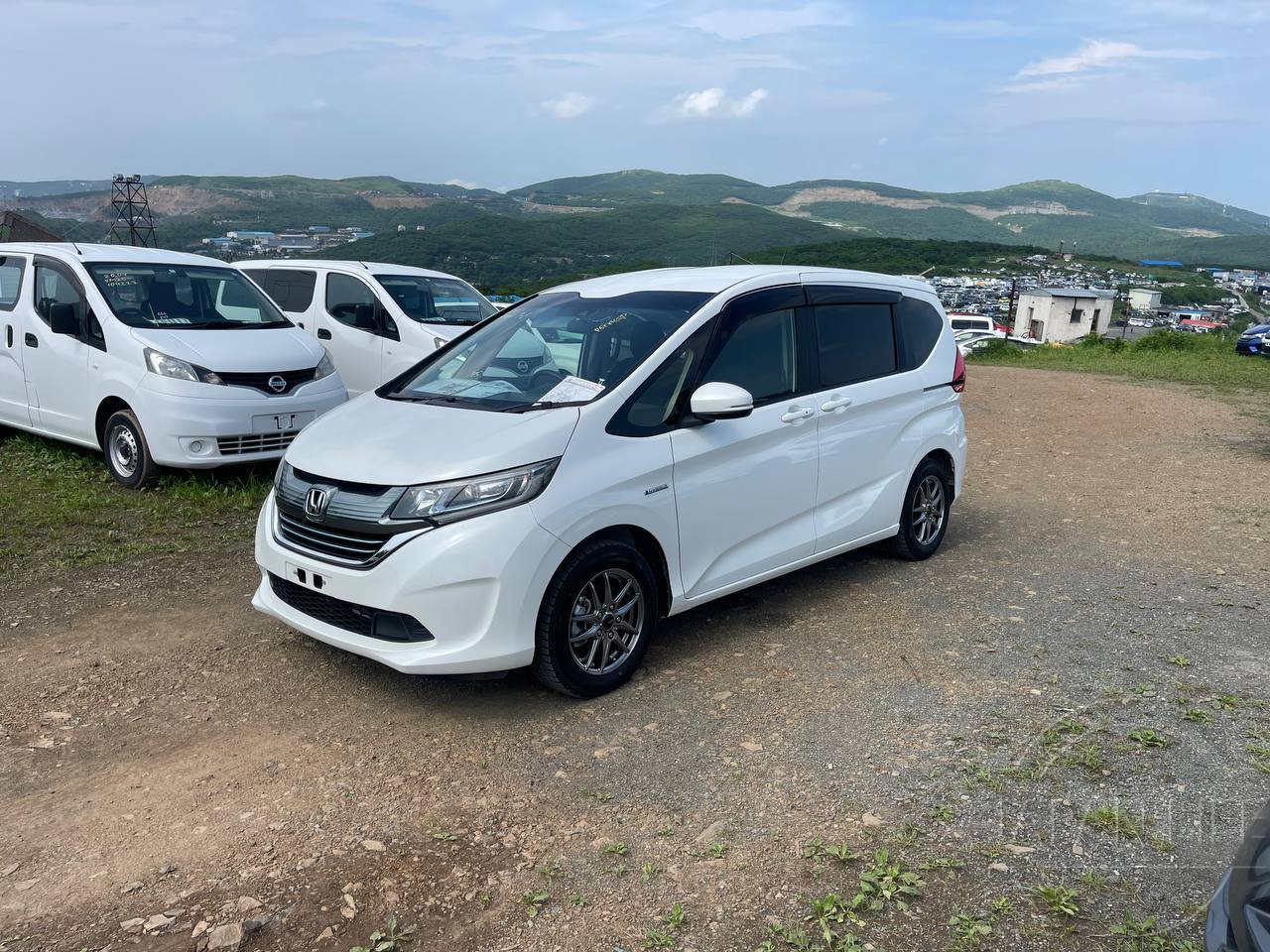 Фото Honda Freed - Japan Life 