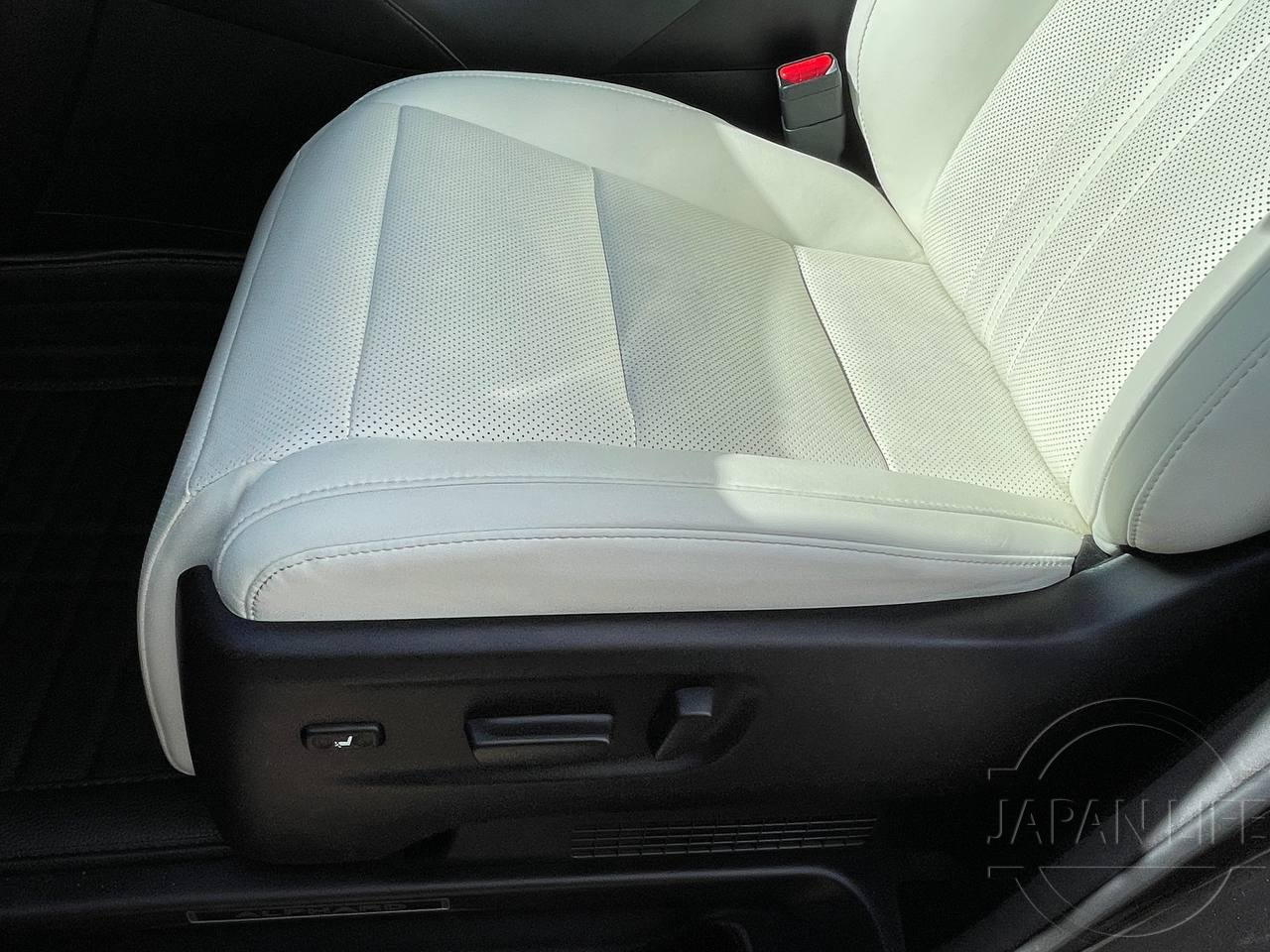 Фото Toyota Alphard - Japan Life 