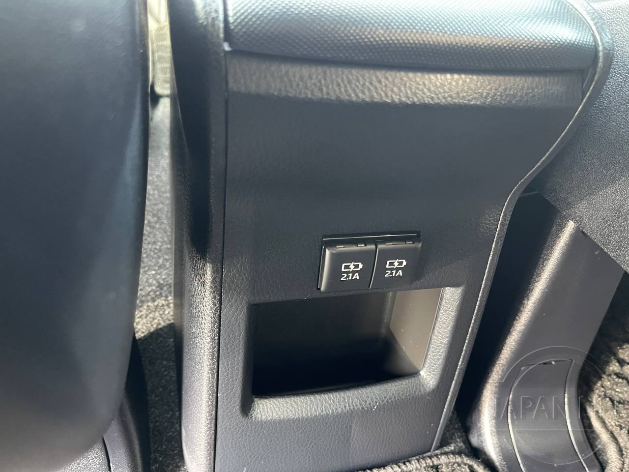 Фото Toyota Esquire - Japan Life 